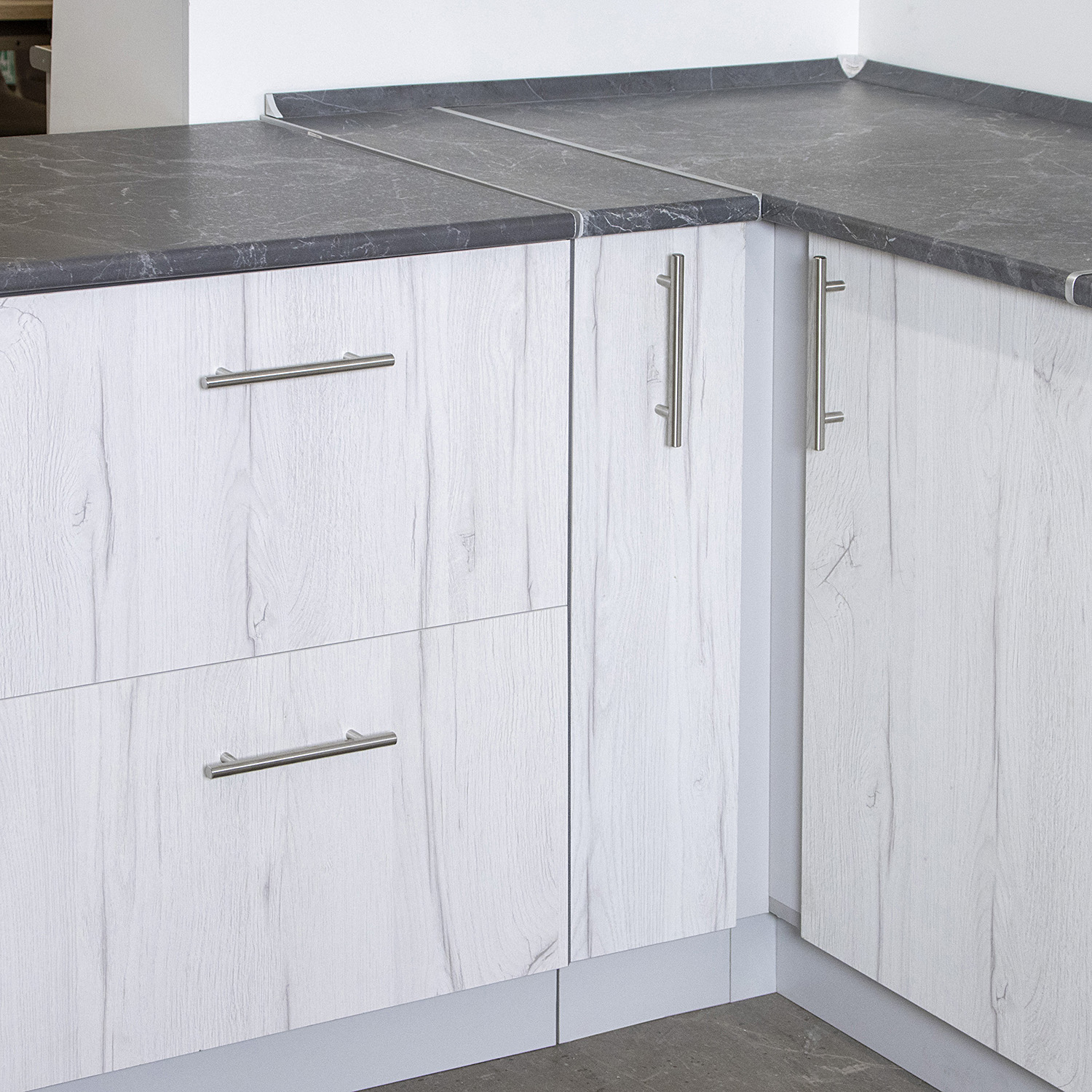 Шкаф напольный бутылочница 200х850х600 мм BROZEX-WOOD Camellia, серый / юта