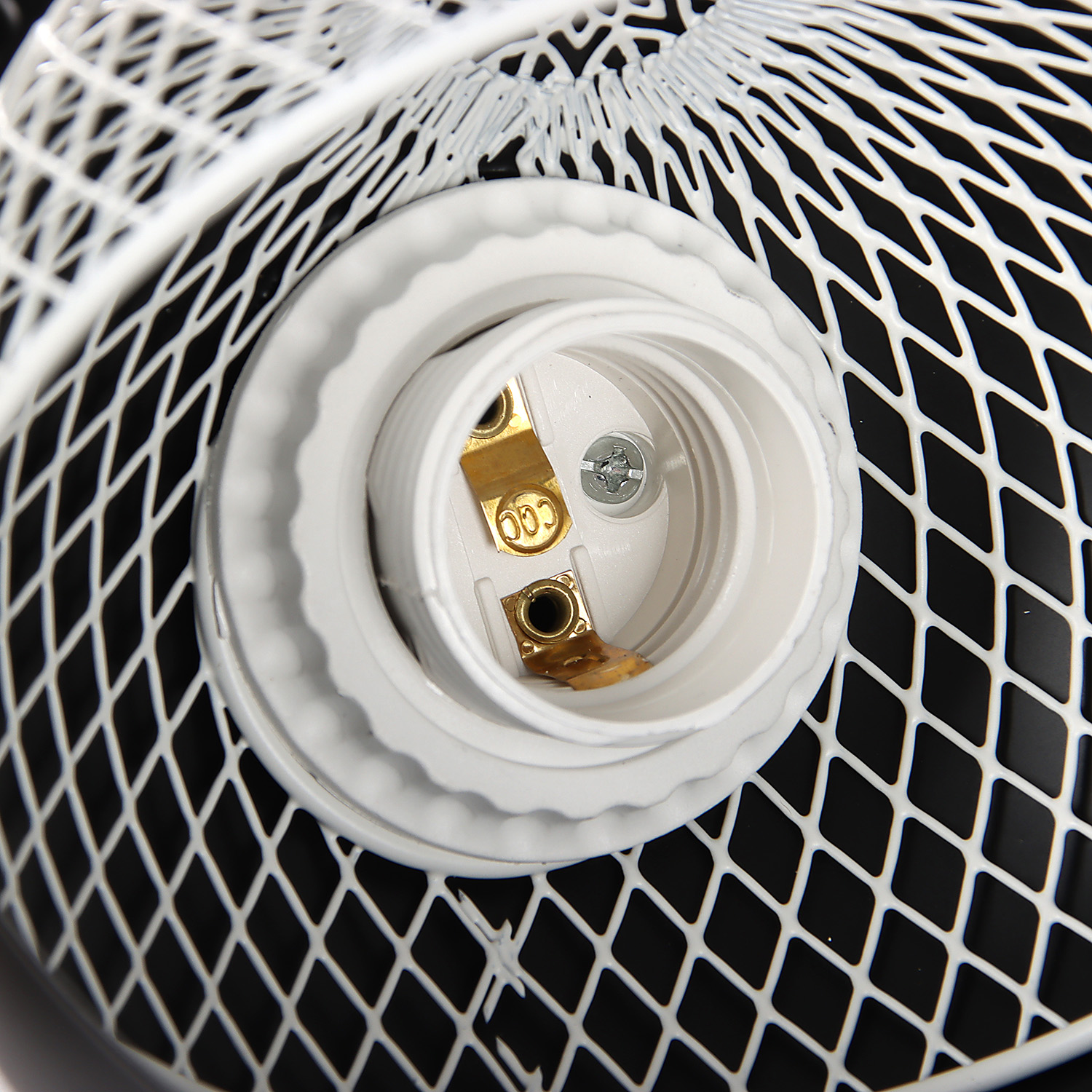 Люстра N6418/3 BK+WOOD 3*40W E27 220V (l-560; w-120; h-270)  VERNER LIGHTING *1