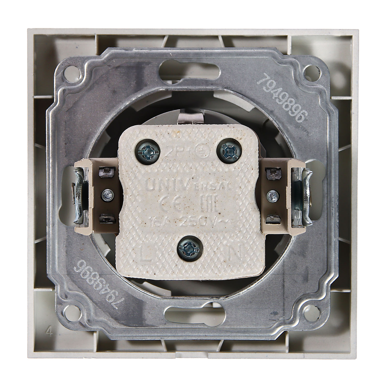 Розетка Бриллиант СП 1-мест. серебро сз с крышкой 16А IP20 UNIVersal 7949896