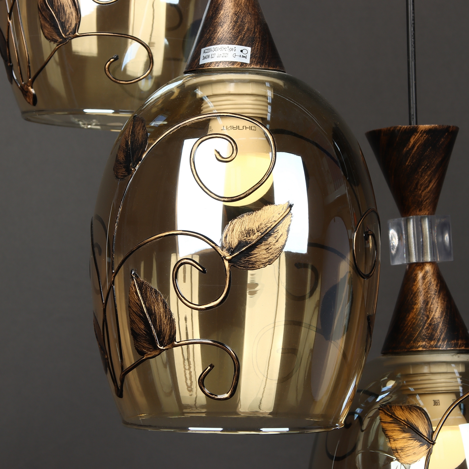 Люстра 03111-0.4-03  Е27 S=24м2  *1 Люстра 03111-0.4-03  Е27 S=24м2  *1