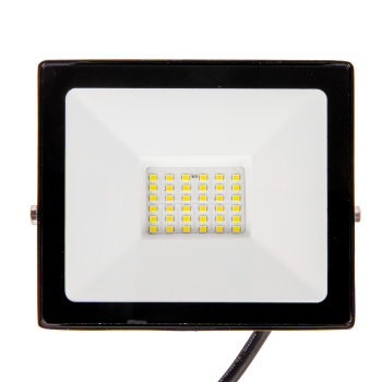 Прожектор светодиодный 30Вт 6,5К IP65 черный с фотореле Народный SQ0336-0233  *1/24