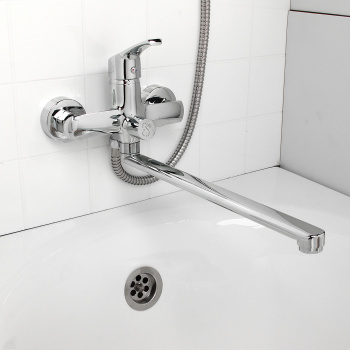 Смеситель для ванны Milardo Sterm STESB02M10, длинный излив, однорычажный