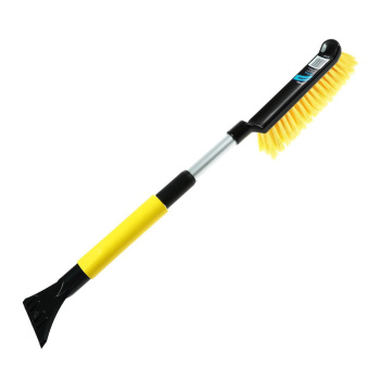 Щетка-сметка автомобильная 57-70см со скребком телескопическая арт.7188028 Black&Blue BB1005 *1/12