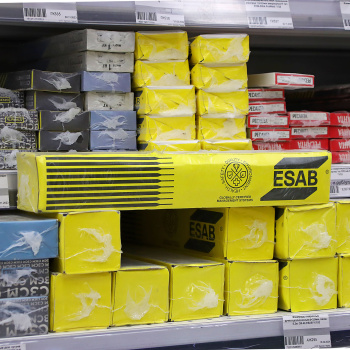 Электроды сварочные ESAB, ОК-46, 3 мм, 5.3 кг Электроды сварочные ESAB, ОК-46, 3 мм, 5.3 кг