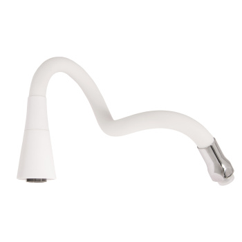 Излив для смесителя Рotato P71-2L гибкий силиконовый белый 2-х режимный 52см *1/100
