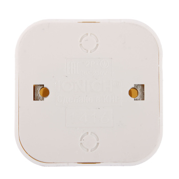 Розетка "IONICH" ОП 1-мест. белая с/з 16А IP20 1416 *10/200