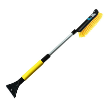 Щетка-сметка автомобильная 57-70см со скребком телескопическая арт.7188028 Black&Blue BB1005 *1/12
