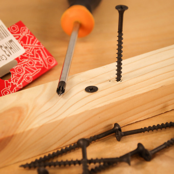 Саморезы по дереву BROZEX 3,9*65 крупная резьба (15кг) промтара *15 Саморезы по дереву BROZEX 3,9*65 крупная резьба (15кг) промтара *15