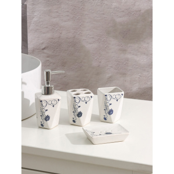 Набор для ванной "Василек" 4 предмета (мыльница. дозатор для мыла, 2 стакана) 2386023